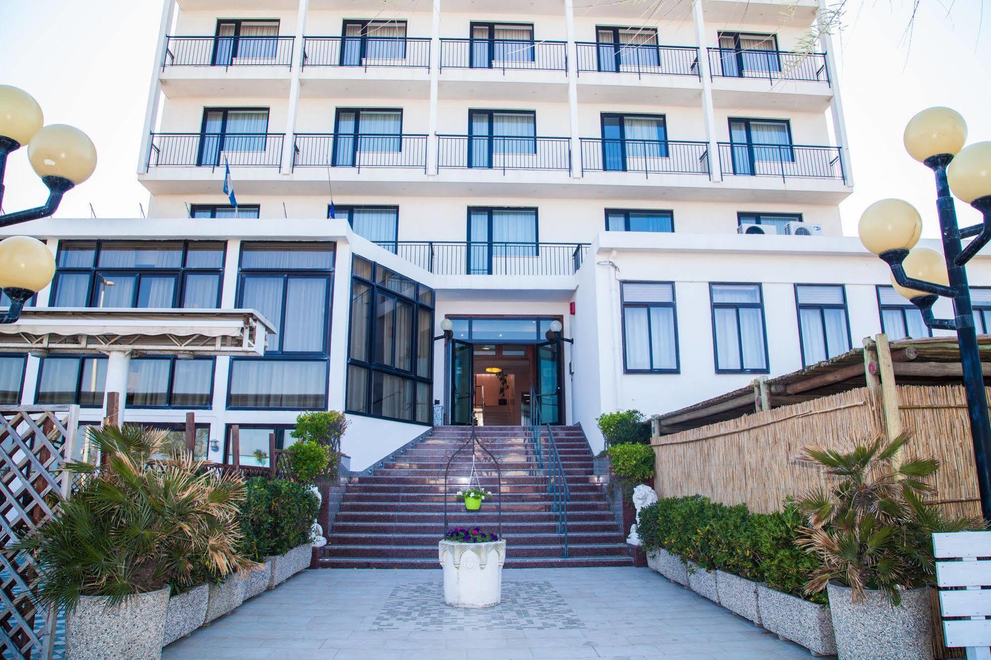 Hotel Park E Mobil Home Sottomarina Εξωτερικό φωτογραφία
