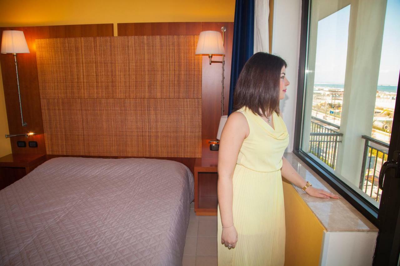 Hotel Park E Mobil Home Sottomarina Εξωτερικό φωτογραφία